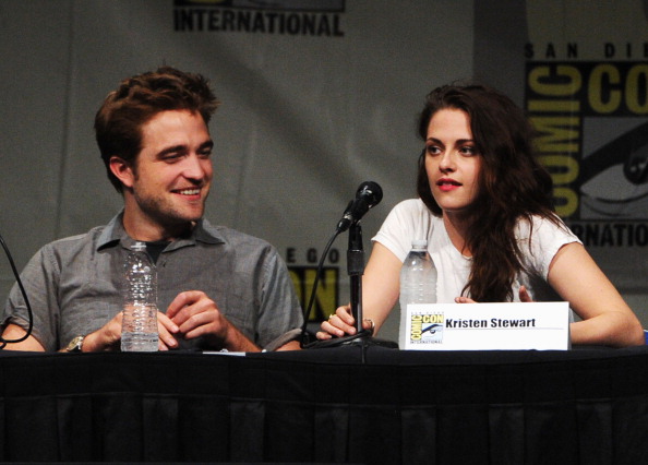 Kristen Stewart, Robert Pattinson Film New Movies For 2017; 'Twilight' Stars Up For Movie Comeback [VIDEO] - Enstarz